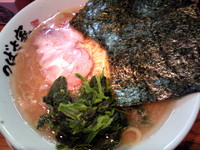 「ラーメン（650円）」@横浜家系ラーメン つばさ家 立川店の写真