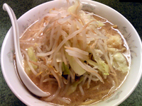 「小ラーメン（700円）」@ラーメン二郎 新宿小滝橋通り店の写真