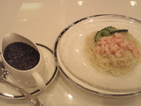 「牛肉たっぷりのジャージャー麺セット」@中国料理 桃花苑の写真