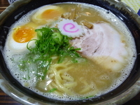 「鶏煮込みそば（麺大盛り&半熟味付煮玉子）」@ラーメン人生 JET 福島本店の写真