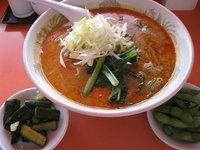 「坦々麺・白・小辛850円（ぱどで650円）」@中国家庭料理 福満堂の写真