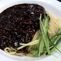 「ジャージャー麺 1000円」@中国手打拉麺 馬賊 日暮里店の写真