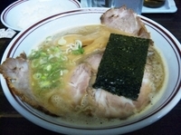 「つるやとんこつ+半ライス」@らー麺 つるやの写真