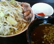 「つけ麺（ヤサイ・ネギ・からし（別皿）） 780円」@大盛軒の写真