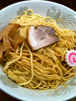 「油そば（大）700円」@珍々亭の写真