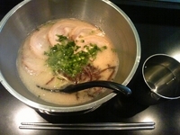 「炭火焼豚らうめん」@らうめん侍の写真