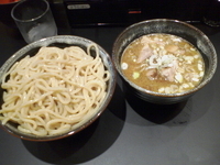 「黄金肉大つけ麺」@ゴル麺 MACHIDAの写真