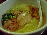 「白鶏らーめん」@鶏の穴の写真