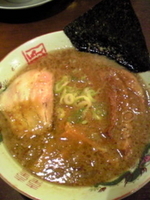 「角煮ばんからラーメン￥900」@東京豚骨拉麺 ばんから 新宿歌舞伎町支店の写真