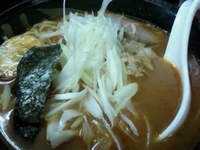 「辛みそラーメン 700円」@創作ラーメン八卦の写真