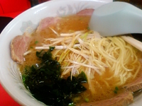 「ネギチャーシューメン（800円）」@とんとんラーメンの写真