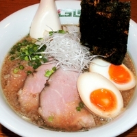 「超背脂煮干しそば（900円）」@背脂煮干そば 晴の写真