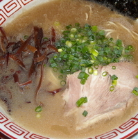 「らーめん600円豚とまと100円」@博多長浜らーめん もりやの写真