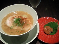 「梅塩らぁ麺」@MIST 表参道ヒルズ店の写真