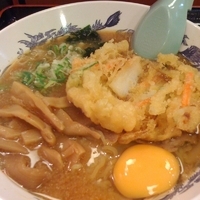 「味噌ラーメン（￥390）+かき揚げ天（￥100）+生玉子（￥50」@梅もと 多摩川店の写真