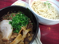 「つけ麺+無料トッピング（ニンニク）+チーズご飯」@博多長浜らーめん 楓神の写真