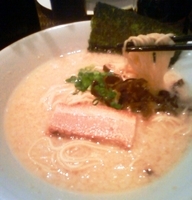 「豚骨ラーメン」@博多とんこつ だいだいの写真