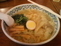 「ワンタン麺（塩）」@中国ラーメン 揚州商人 新松戸店の写真