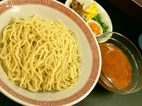 「冷やしつけ麺（赤とうがらし）780円」@ラーメン大至の写真