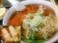 「とんかつ入りらーめん（700円）」@お食事処 たぐち‎の写真