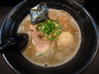 「味たま新玉名ラーメン（800円）」@ラーメンくれはの写真