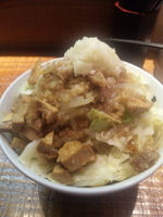 「じろまぜ 大盛 ヤサイニンニク」@にぼぶらの写真