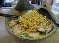 「こってり醤油チャーシューらぁ麺880円+大盛無料」@麺屋 花形の写真