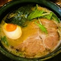 「豚骨ラーメン」@ラーメン猪太の写真