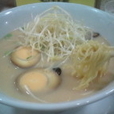 豚骨ラーメン500円+ねぎ100円+煮玉子100円