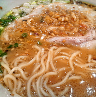 「ちゃぶ屋流とんこつらぁ麺 ￥700 + 替え玉サービス」@ちゃぶ屋とんこつらぁ麺 CHABUTON アリオ北砂店の写真