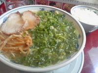 「ネギらぁめん（800円）」@らあめん 渋英の写真