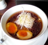 「醤油半熟卵ラーメン」@アイバンラーメンの写真