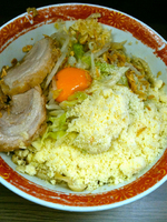 「小汁なし（650+80円）+チーズ（100円）+黒烏龍茶（170」@ラーメン二郎 横浜関内店の写真