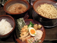 「つけ麺全部のせ ライスサービス」@光麺 原宿店の写真