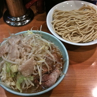 「小つけ麺（ニンニク少し・野菜増￥850）」@ラーメン二郎 八王子野猿街道店2の写真