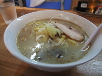 「俺の塩700円」@ホームラン軒の写真