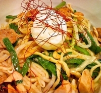 「7月限定 夏の汁なしスタミナ風「ピリ辛あえめん」（700円）」@鶏の穴の写真