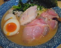 「特製濃厚魚介らーめん（900円）」@麺屋 一燈の写真