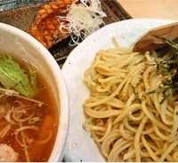 「つけ麺（太麺）+炙りチャーシュー（800円+180円）」@麺処 春の風の写真