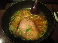 「らーめん（900円）」@旅の途中の写真