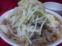 「小 650円 にんにく 野菜」@ラーメン二郎 西台駅前店の写真