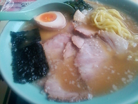 「とんこつチャーシューメン（850円）」@秀華の写真