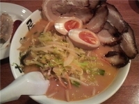 「味噌タンメン+チャーシュー+味玉+餃子」@らーめん むつみ屋 東松山支店の写真