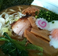 「豚骨辛味噌ラーメン（マイルド）1000円」@MENYA 食い味の道有楽の写真