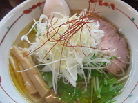 「あっさり地鶏の塩垃麺（750円）」@そうげんラーメンの写真