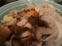 「あえそば+豚追加/麺固め、アブラ」@麺や あかつきの写真