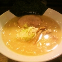 「龍龍麺」@とんこつラーメン 龍龍の写真