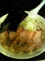 「背脂中華そば（並）￥700+肉&海苔増し￥250」@麺処 遊の写真