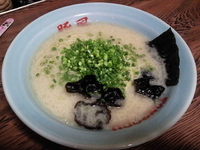 「長浜ラーメン」@豚骨ラーメン とんぷうの写真