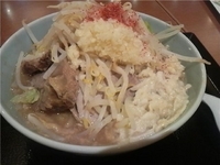 「ミソラーメン（並:ヤサイ・ニンニク・アブラ）+豚増し」@ジャンクガレッジ イオンレイクタウンmori店の写真